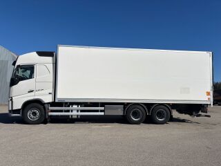 Volvo FH540 6x2*4 EURO6 + RETARDER + CARRIER SUPRA 1250 405kW