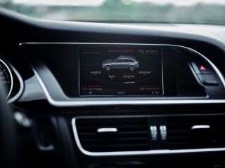 Audi RS 4 V8 Bang&amp;amp;Olufsen 4.2 331kW