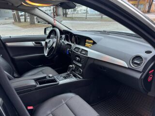 Mercedes-Benz C 180 2.1 88кВ