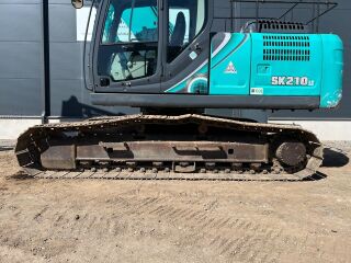 Kobelco SK210LC-10 124kW