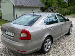 Skoda Octavia 1.2 77kW