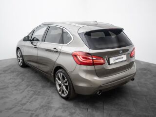 BMW 220 d xDrive Active Tourer Luxury Line 2.0 140kW