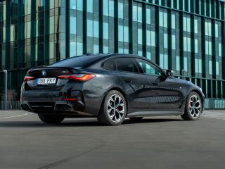 BMW i4 M50 xDrive 400кВ