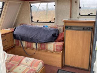 Swift Charisma 550 1295kg  Telk  Aku