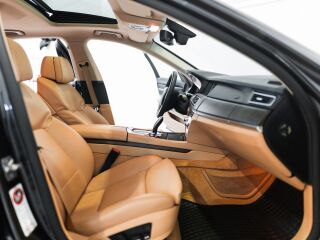 BMW 740 Comfort Line X-drive 3.0 225kW