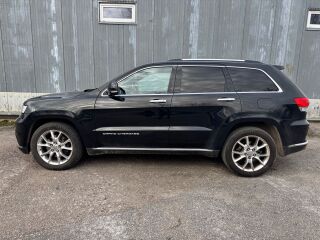 Jeep Grand Cherokee SUMMIT 3.0 184kW