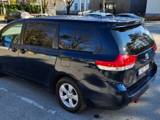 Toyota Sienna 3.5 197kW