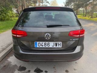 Volkswagen Passat BlueMotion 1.6 R4 TDI 88kW