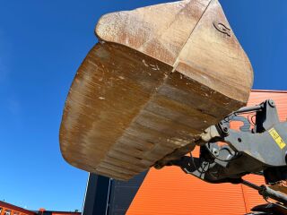 Volvo L90E 4x4 121кВ
