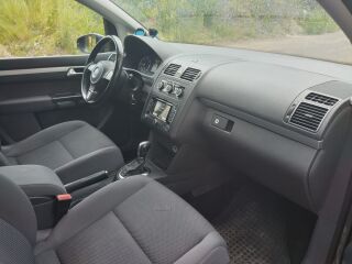 Volkswagen Touran 1.6 77кВ