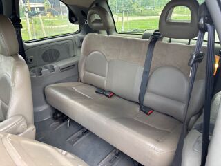 Chrysler Voyager Limited 2.8 110kW