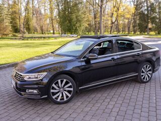Volkswagen Passat Highline R-Line Premium Edition 1.5 R4 1.5TSI ACT 110kW