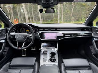 Audi A6 S line Matrix Quattro Avant 50 TFSI e 220kW