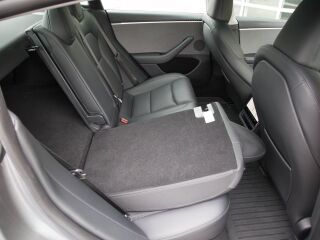 Tesla Model 3 SR + RWD Highland 208kW