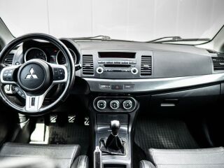 Mitsubishi Lancer Evolution 2.0 217кВ