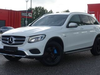 Mercedes-Benz GLC 350 e 4-Matic AMG Sportpakett EU6 2.0 R4 Plug-In Hybrid 155kW