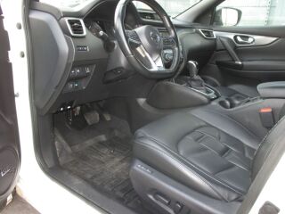 Nissan Qashqai 4WD Tekna 1.7 dCi 110kW