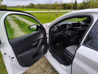 Peugeot 208 GT Electric 57kW