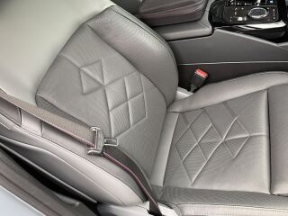 BMW i5 xDrive40 M-Sportpakett Pro 290кВ