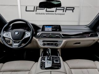 BMW 745 e Individual Plug-In Hybrid 3.0 290кВ