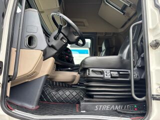 Scania R580 6x4 EURO6 + RETARDER + WB3300mm 427kW
