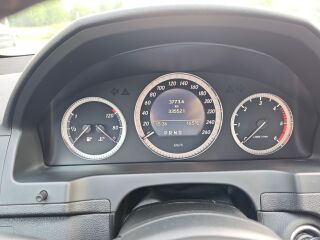 Mercedes-Benz C 220 2.1 125kW
