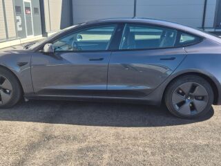 Tesla Model 3 Standard Range Plus RWD 208kW
