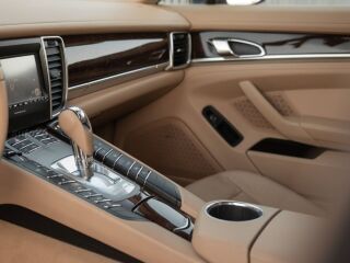 Porsche Panamera S 4.8 V8 294kW