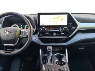 Toyota Highlander Premium 140kW