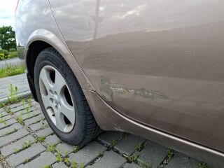 Nissan Primera 1.8 85kW