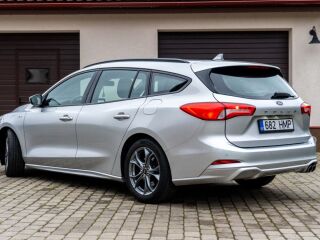 Ford Focus Turnier ST-LINE 1.5 R4 88кВ