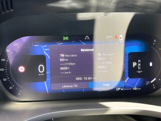 Volvo XC60 R-Design B4 H&K 2.0 145kW