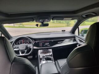 Audi Q7 55 TFSI e 3.0 250кВ