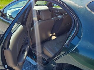 Chrysler Concorde LXi 3.2 V6 168kW