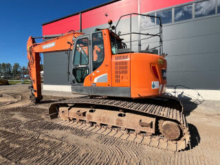 Doosan DX235 LCR-5 Doosan DL06P 129kW