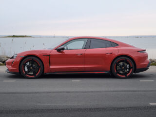 Porsche Taycan 4S Performance Battery Plus 420kW