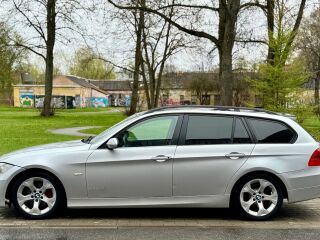 BMW 320 2.0 120kW