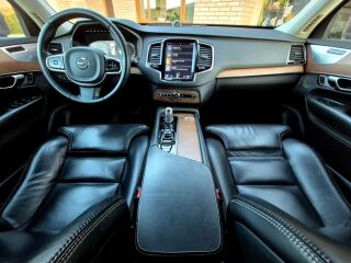 Volvo XC90 T8 Inscription Recharge Twin Engine Plug-In-H 2.0 T8 Recharge Twin Engine Plug-In-Hybrid 235kW