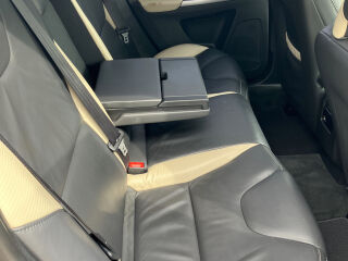 Volvo XC60 R-Design 2.4 D 120kW