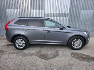 Volvo XC60 Momentum Osmium Grey Metallic 2.0 D4 140кВ