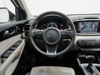 Kia Sorento AWD 2.2 147kW