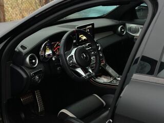 Mercedes-Benz C 63 AMG S s 4.0 V8 375kW