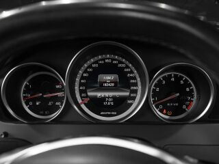 Mercedes-Benz C 63 AMG 6.2 336kW