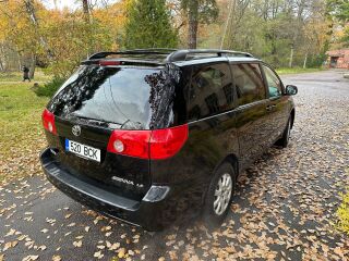 Toyota Sienna 3.5 199кВ
