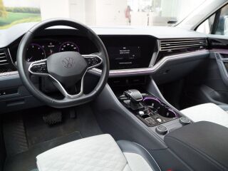 Volkswagen Touareg Elegance 4-Motion 3.0 171kW
