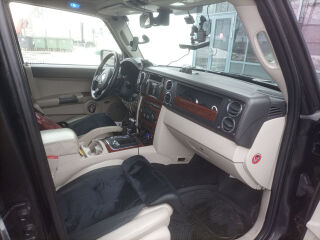 Jeep Commander Sport 3.0 160кВ
