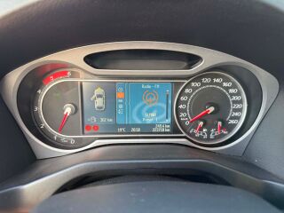 Ford Mondeo 2.0 103kW