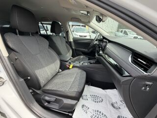 Skoda Octavia COMBI PLUS 1.4 R4 PLUG-IN HYBRID 55 + 110kW