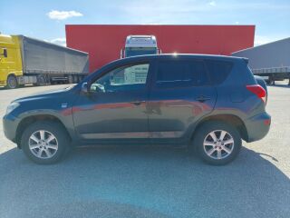Toyota RAV4 2.2 100kW