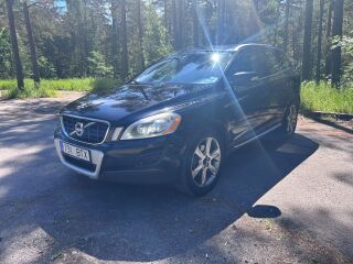 Volvo XC60 2.4 158kW